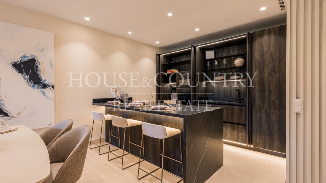Apartment in Gualdalmansa, Estepona, Andalusia 4 - 17947873