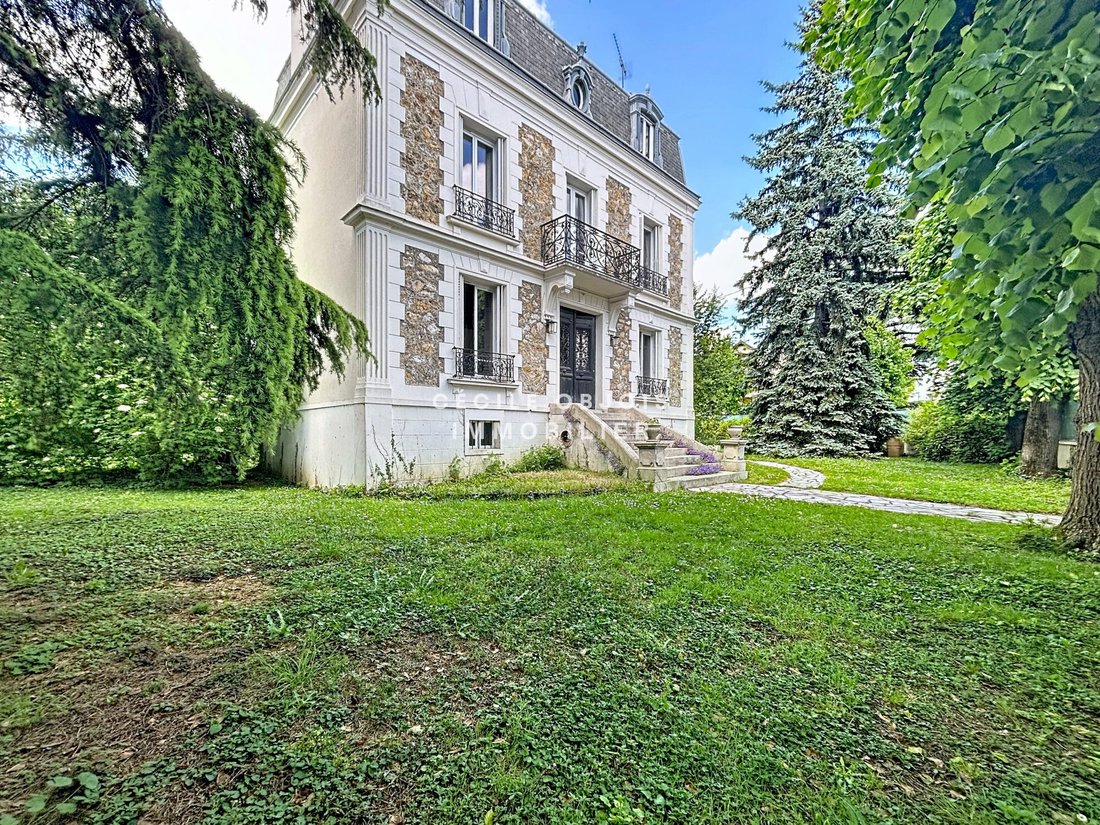 Maison à Gagny, Île-de-France, France 2 - 17955393