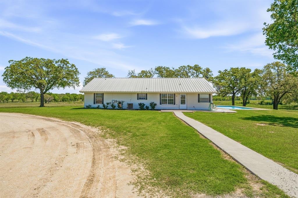 Farm Ranch in Stephenville, Texas, United States 3 - 17952815