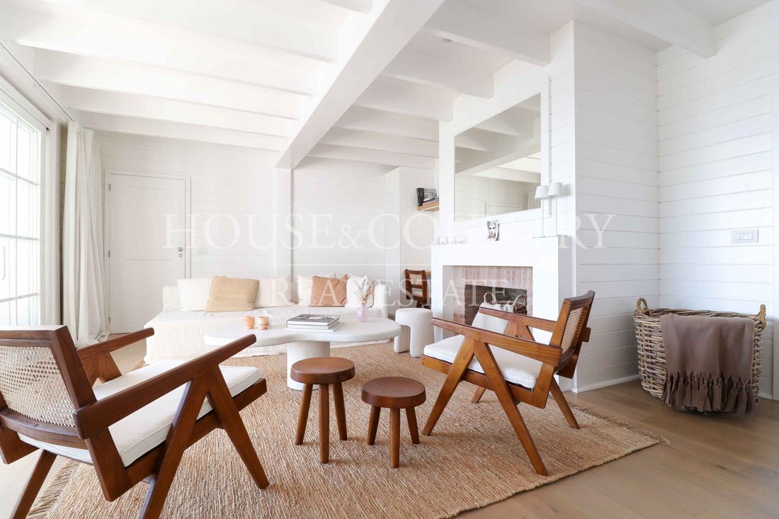 Villa in Benahavis, Andalusia, Spain 2 - 17947736