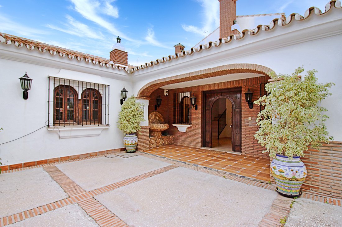 Villa in Alhaurin el Grande, Andalusia, Spain 5 - 17948715