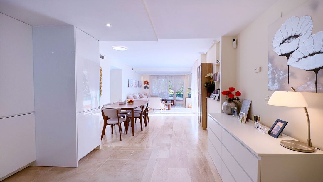 Apartment in Guadalmina Alta, San Pedro de Alcantara, Spain 4 - 17947492