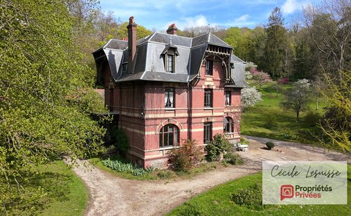Villa in Centre Ville, Lillebonne, France 1