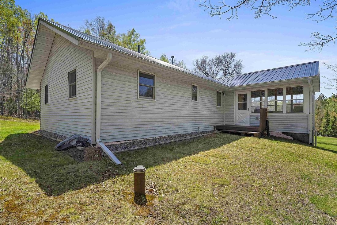 House in Wausaukee, Wisconsin, United States 3 - 17953541