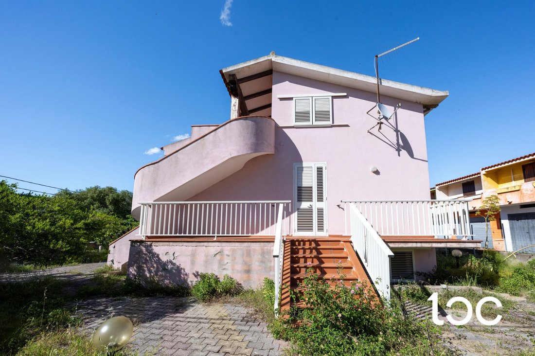 Villa in Budoni, Sardinia, Italy 3 - 17956014