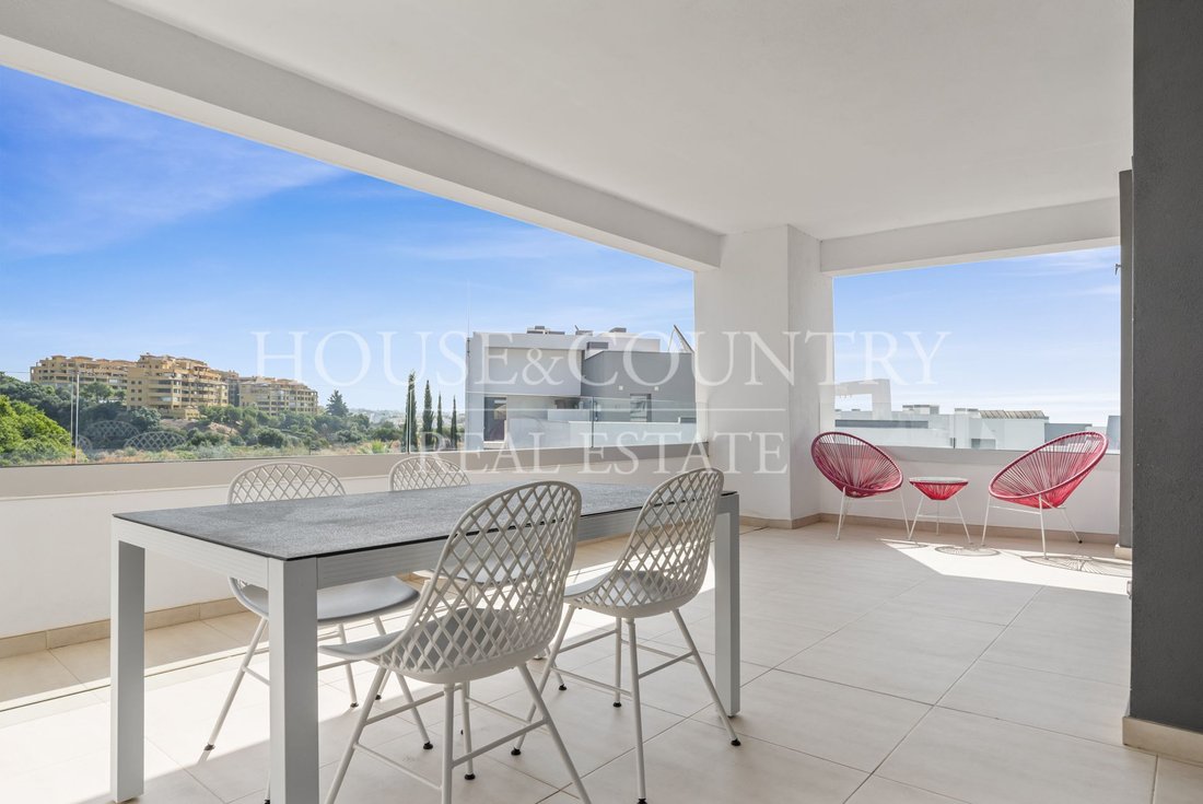 Apartment in Estepona, Andalusia, Spain 5 - 17947814