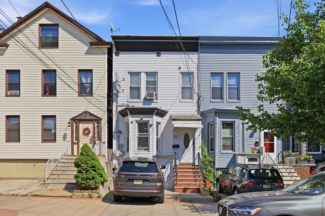 Apartment in Union City, New Jersey, United States 1 - 17949621
