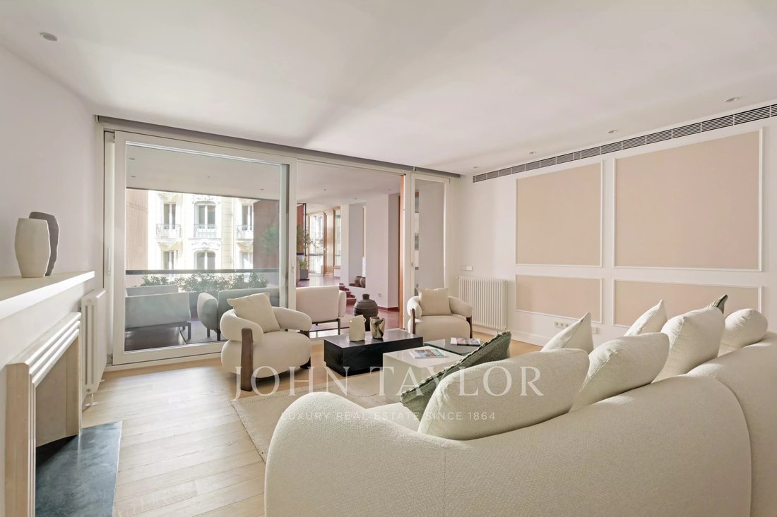 Apartment in Barrio Salamanca, Madrid, Spain 2 - 15863625