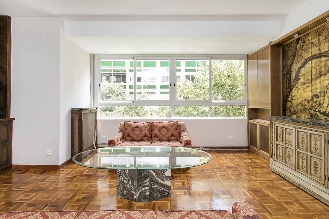 Apartment in Sarrià-Sant Gervasi, Barcelona, Spain 5 - 17947850