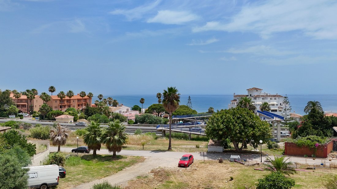 Villa in Estepona, Andalusia, Spain 4 - 17949036