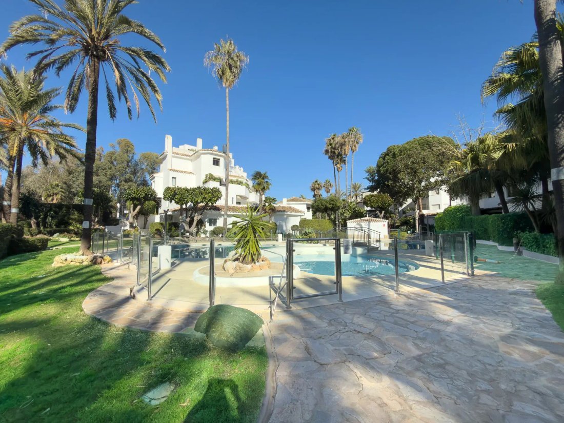 Apartment in Elviria-Cabopino, Marbella, Spain 5 - 17947636