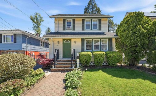 House in Bergenfield, New Jersey, United States 1