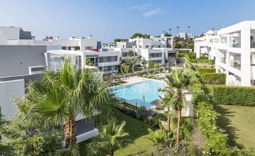 Penthouse in Estepona, Andalusien, Spanien 1