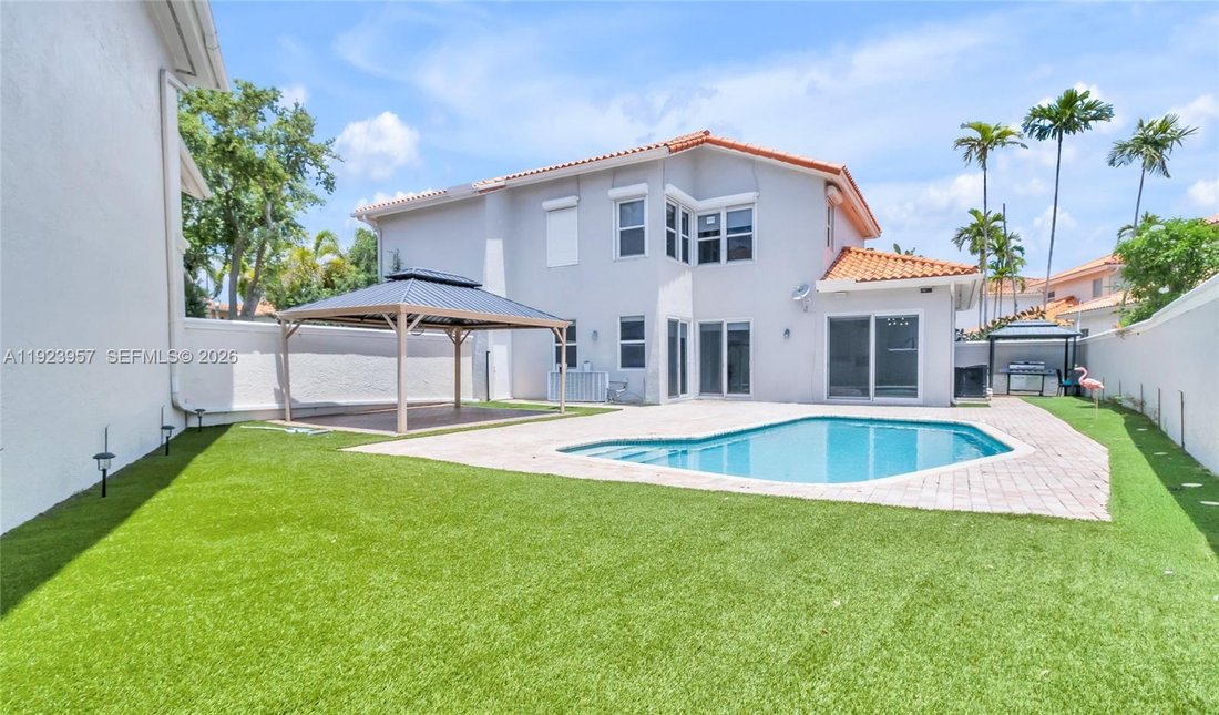 House in Hollywood, Florida, United States 4 - 16736307