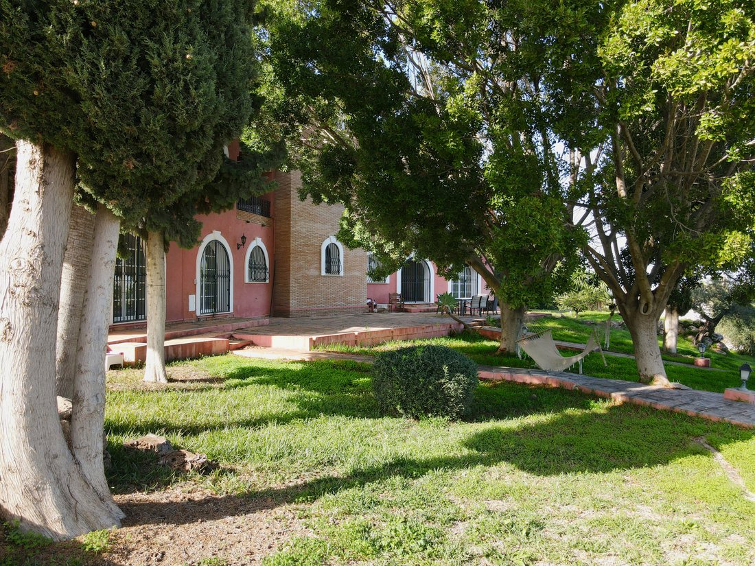 Villa in Alhaurin el Grande, Andalusia, Spain 2 - 17948674
