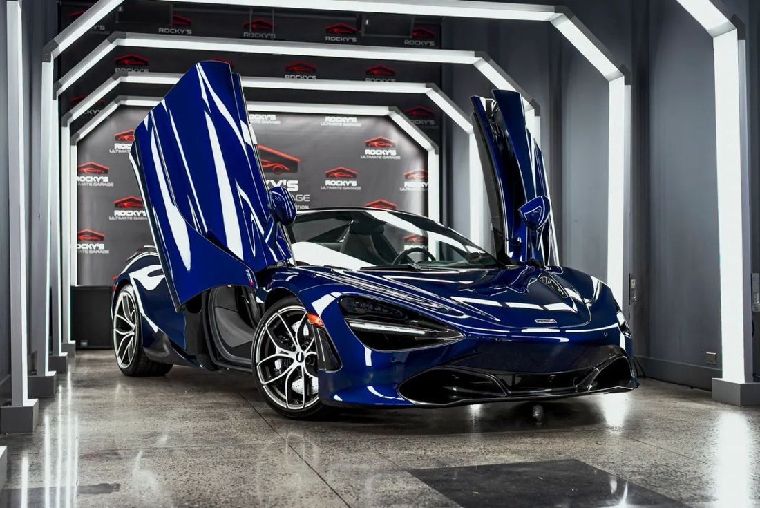 Cabriolet in West Palm Beach, FL, United States 1 - 17954916