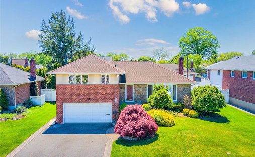 House in Syosset, New York, United States 1