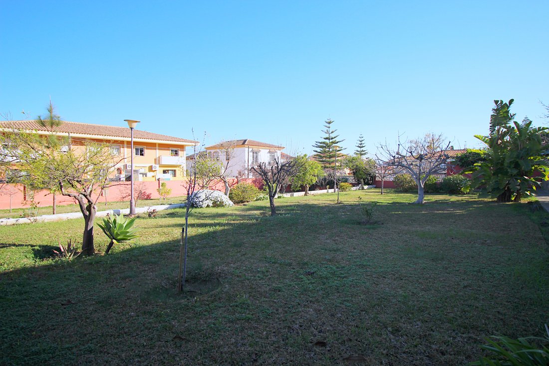 Villa in Alhaurin de la Torre, Andalusia, Spain 5 - 17949079