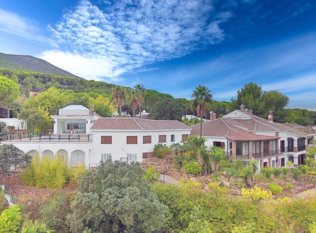 Villa in Alhaurin el Grande, Andalusia, Spain 1 - 17948715
