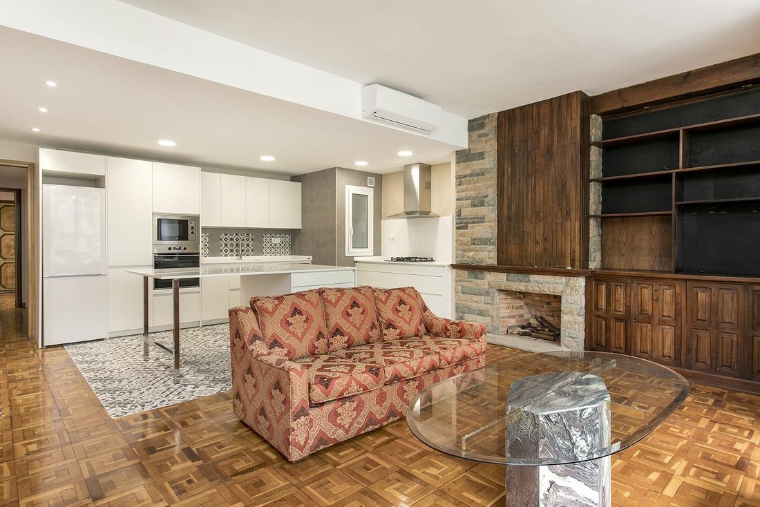 Apartment in Sarrià-Sant Gervasi, Barcelona, Spain 3 - 17947850