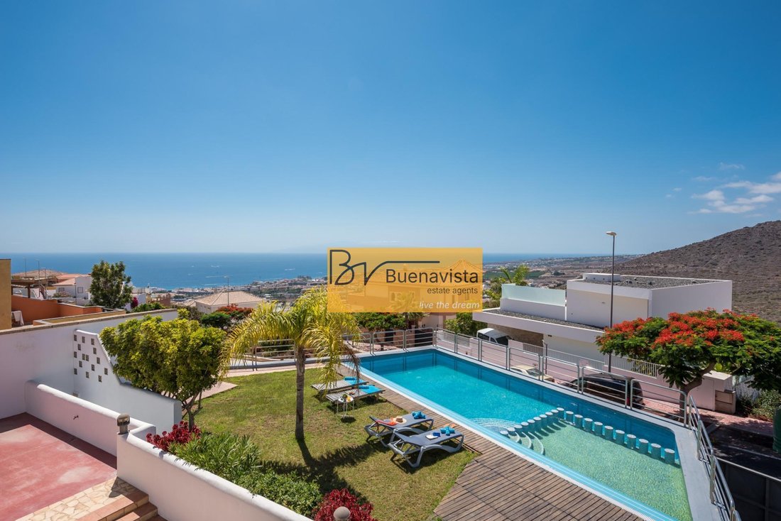 Villa in Costa Adeje, Adeje, Canary Islands 4 - 17955911