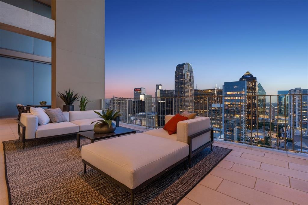 Condo in Dallas, Texas, United States 3 - 17952416