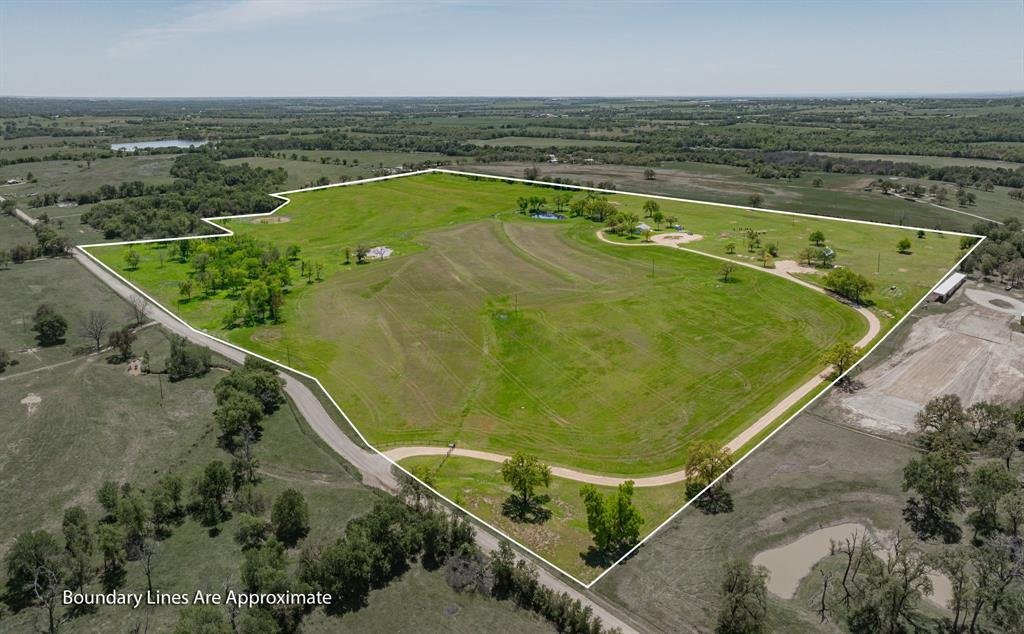 Farm Ranch in Stephenville, Texas, United States 2 - 17952815