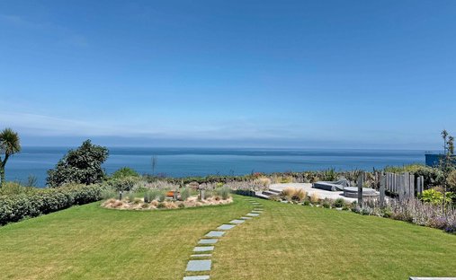 Haus in Carbis Bay, St. Ives, England 1