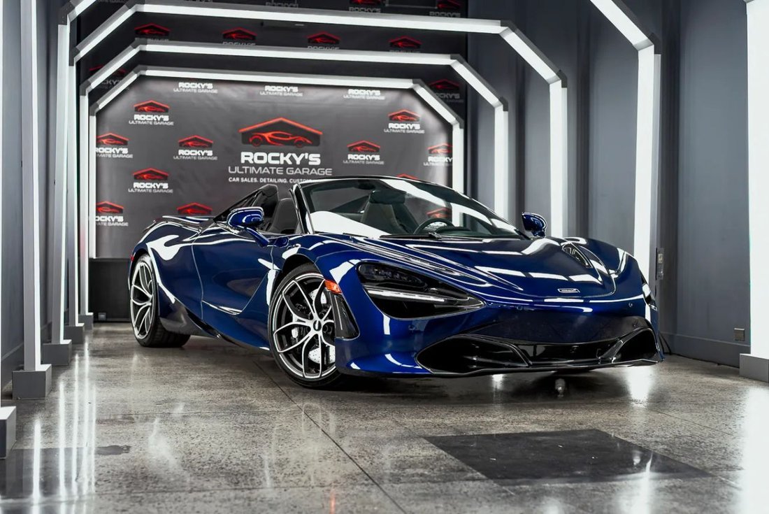 Cabriolet in West Palm Beach, FL, United States 3 - 17954916