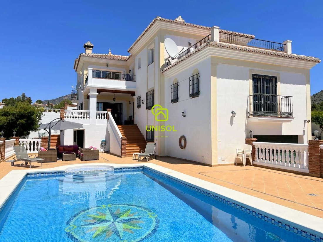 Villa in Frigiliana, Andalusia, Spain 1 - 17947462
