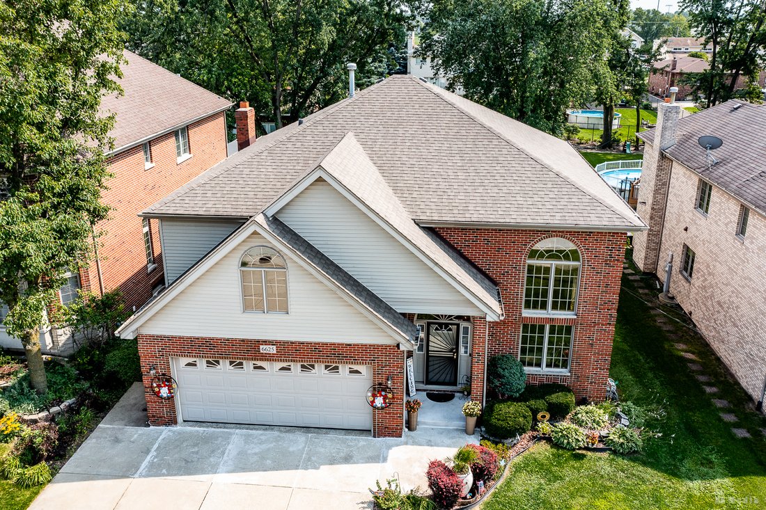 House in Oak Lawn, Illinois, United States 1 - 17949137