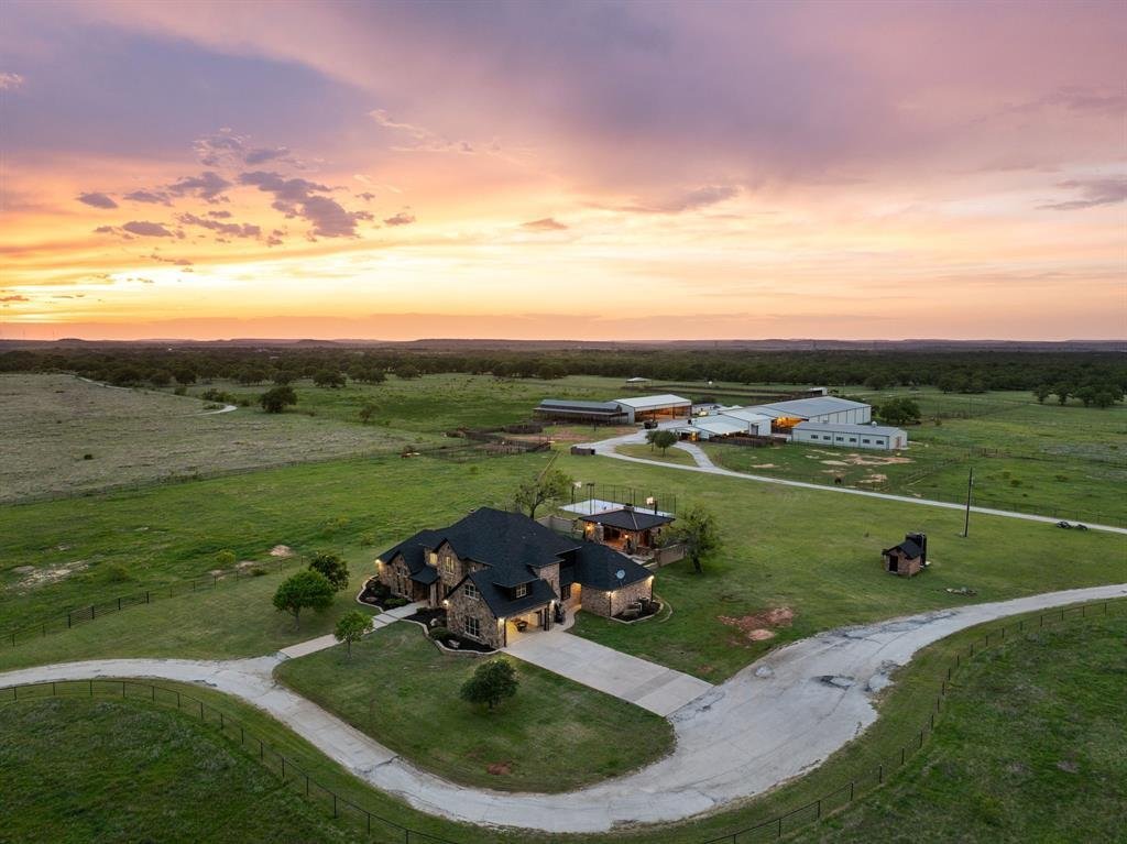 Farm Ranch in Jacksboro, Texas, United States 1 - 17952128