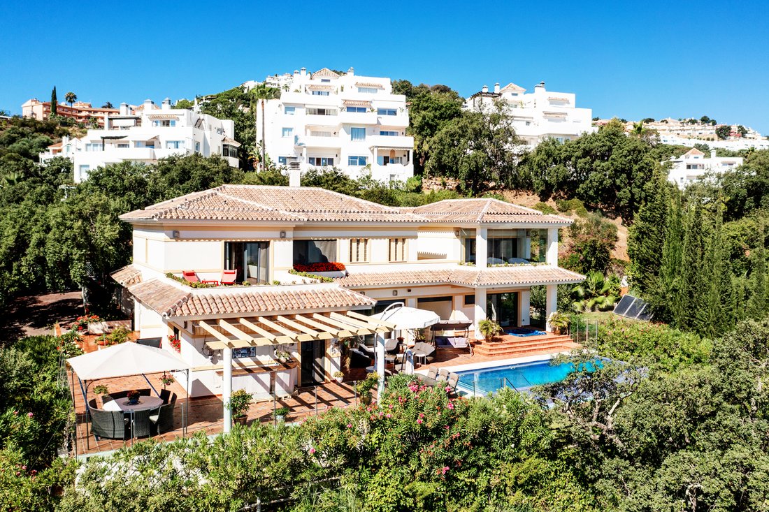 Villa in Marbella, Andalusia, Spain 4 - 17948790