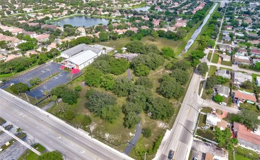 Land in Pembroke Pines, Florida, United States 1