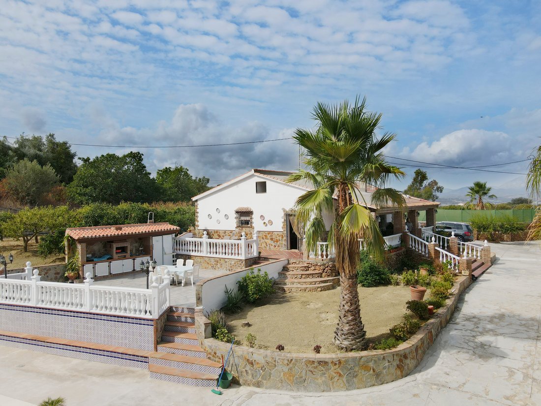 Finca in Alhaurin el Grande, Andalusia, Spain 2 - 17948153