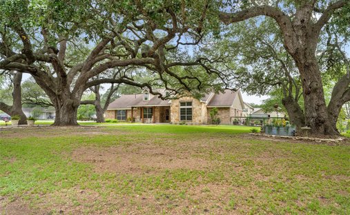 House in Flatonia, Texas, United States 1