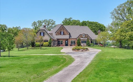 Farm Ranch in Grand Saline, Texas, United States 1