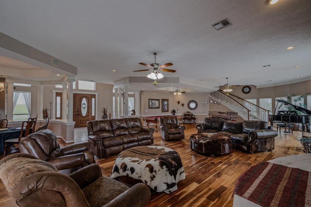 Farm Ranch in Canton, Texas, United States 5 - 17952318
