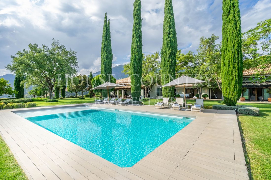 Villa in El Paraíso, Benahavis, Spain 2 - 17947710