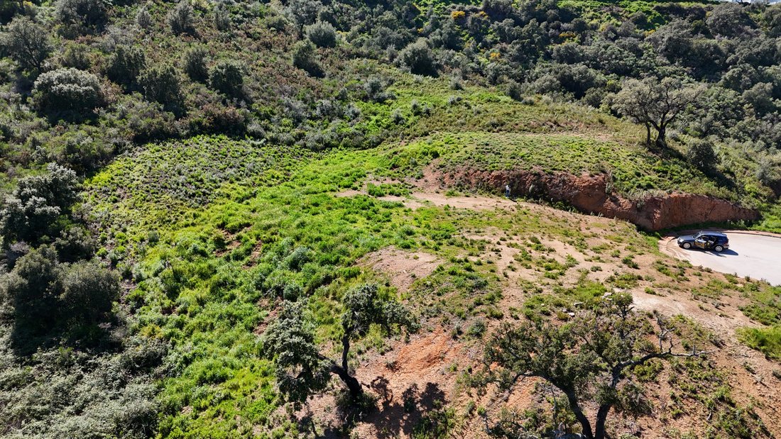 Land in Elviria-Cabopino, Marbella, Spain 4 - 17947317