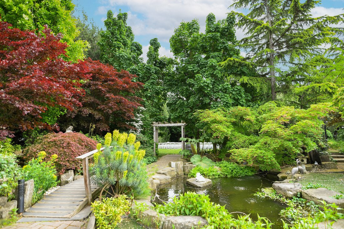 Abbotsford, British Columbia, Canada 5 - 13239180