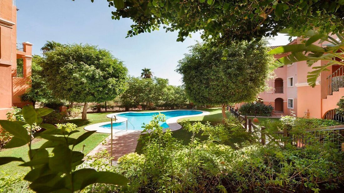 Apartment in La Quinta, Benahavis, Andalusia 1 - 17947563