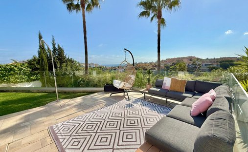 Villa in Las Lagunas de Mijas, Mijas, Spain 1