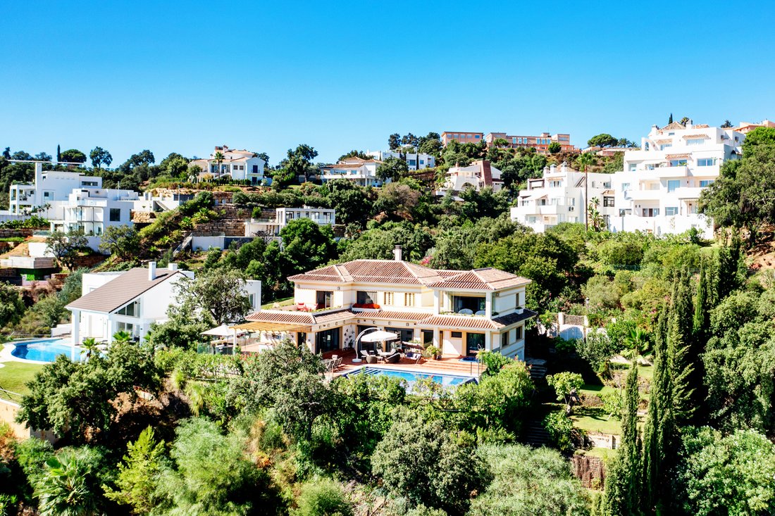 Villa in Marbella, Andalusia, Spain 1 - 17948790