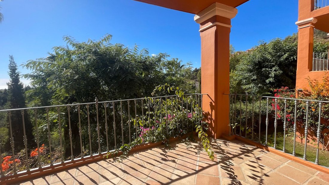 Apartment in La Quinta, Benahavis, Andalusia 2 - 17947563