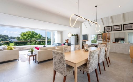 Estate in Cape Town, Western Cape, South Africa 1