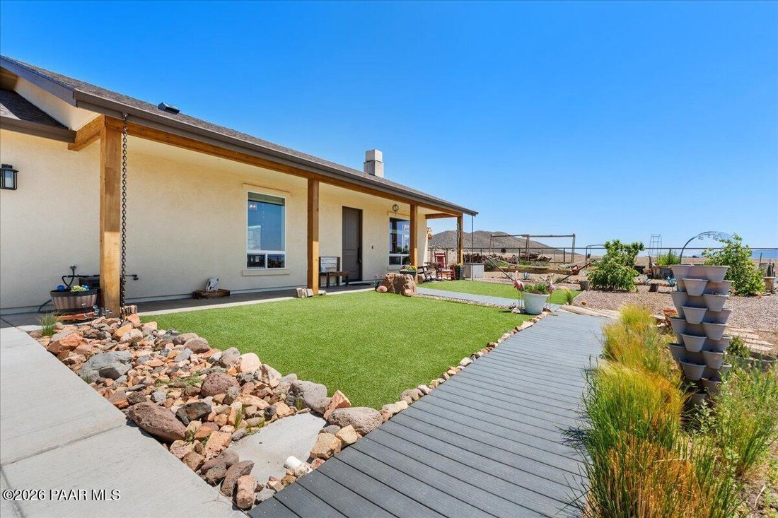 Prescott Valley, Arizona, United States 5 - 17948897