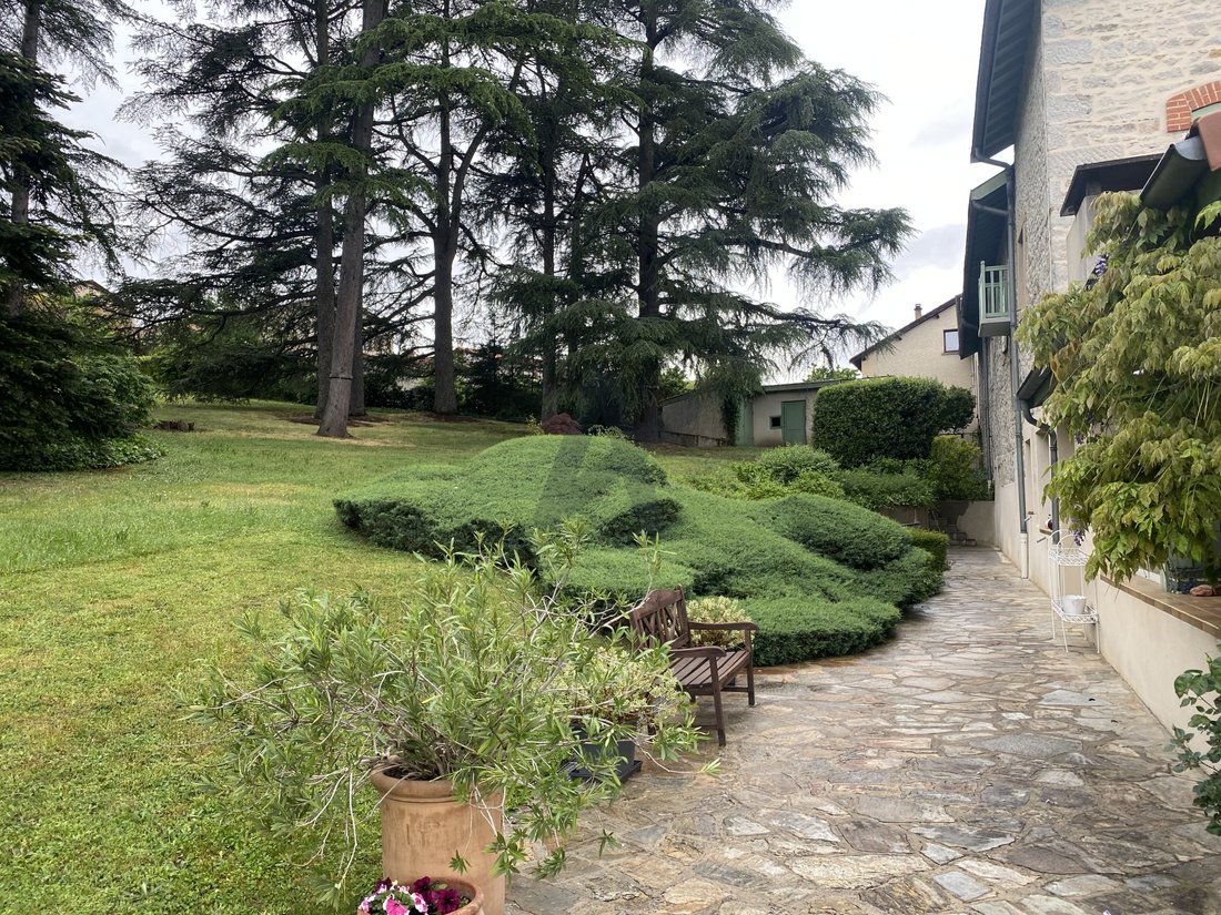 House in Saint-Martin-la-Plaine, Auvergne-Rhône-Alpes, France 3 - 17947670