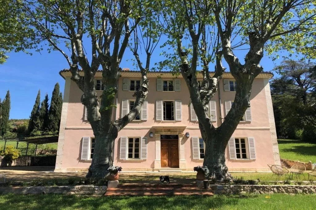 House in Aups, Provence-Alpes-Côte d'Azur, France 1 - 17953184