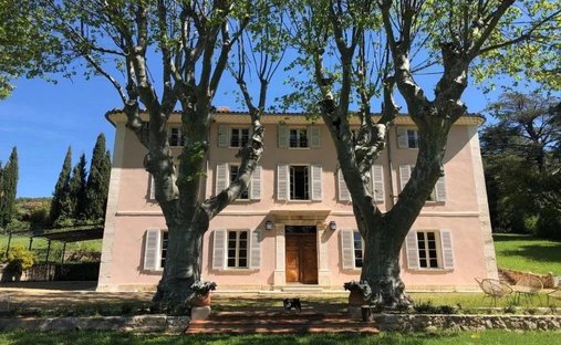 House in Aups, Provence-Alpes-Côte d'Azur, France 1